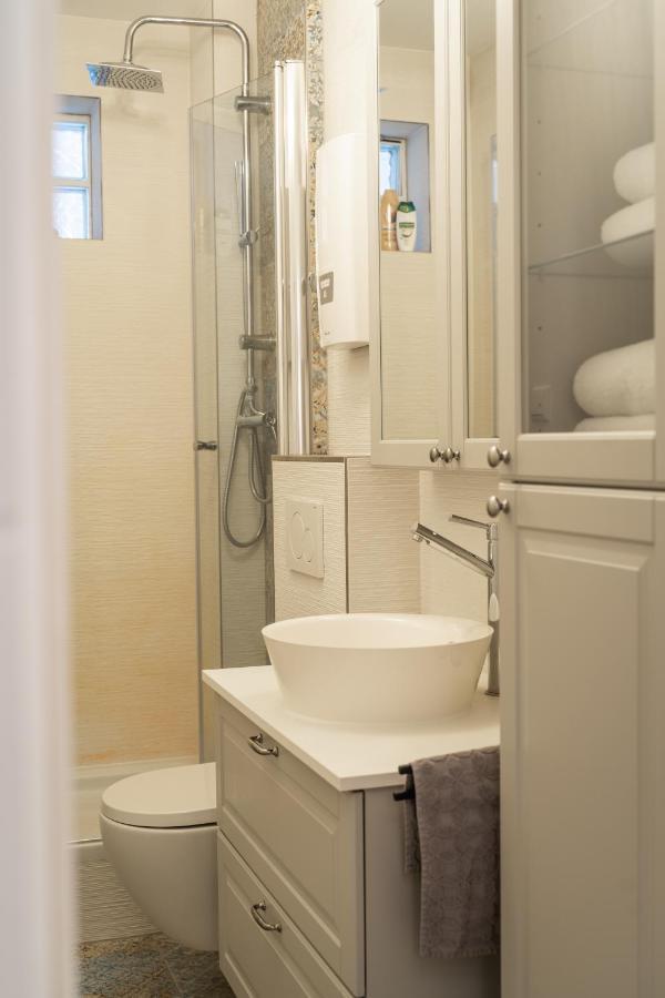 Apartment Kiel, Renovierte Innenstadtwohnung, 24h Check-in, 2 Kostenlose Fahrraeder *